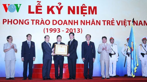 Mít tinh Kỷ niệm 20 năm phong trào Doanh nhân trẻ Việt Nam - ảnh 1